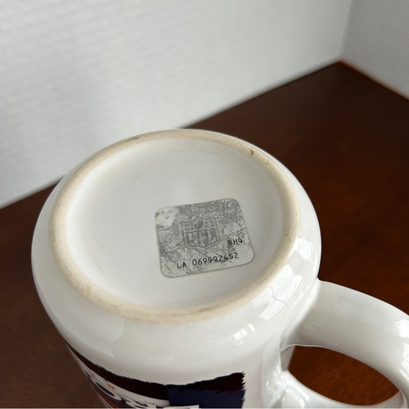 Denver Broncos NFL Licensed Coffee Tea Mug - Picture 6 of 7